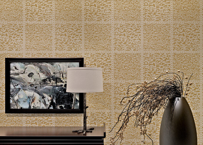 Light Brown Non Woven Wallcovering European Style Wallpaper For Living Room