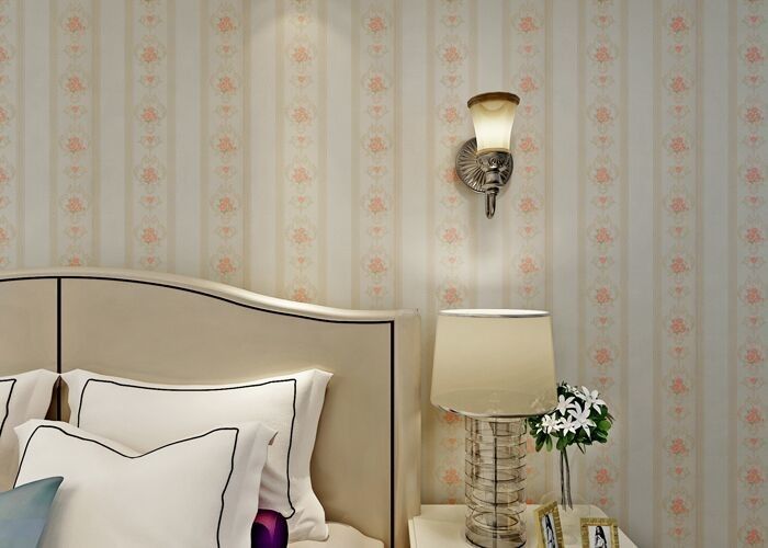 White Living Room Wallpaper / Modern Home Furnishing Wallpaper , Rustic Floral
